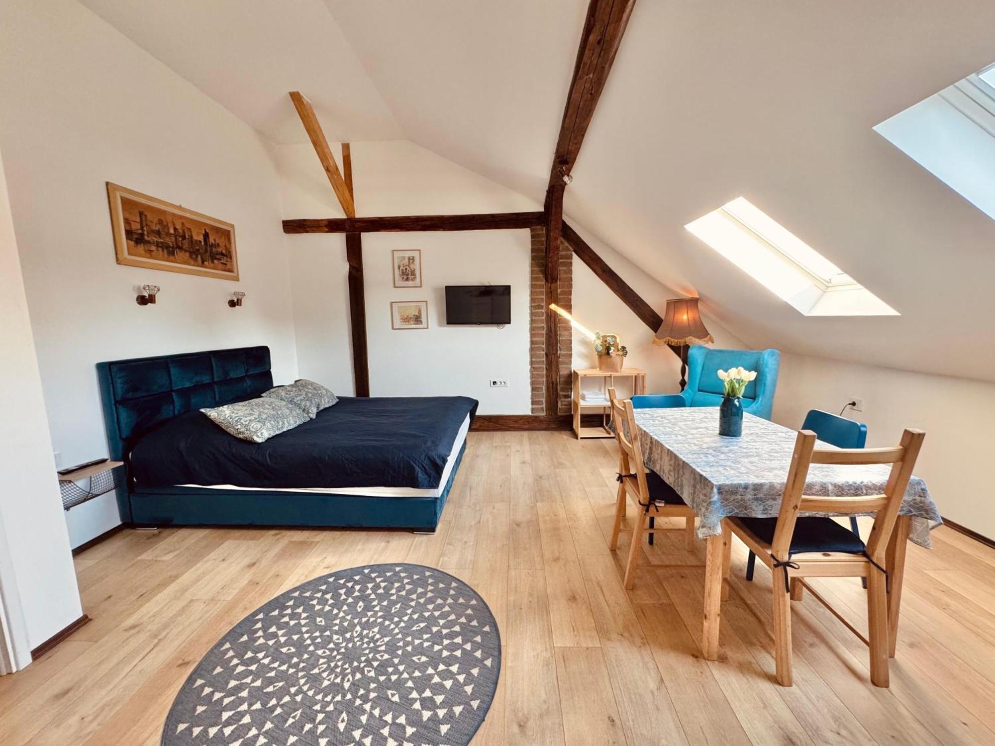 Apartment By The River Ниш Экстерьер фото